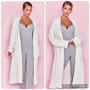 White Slouchy Cardigan 🌹